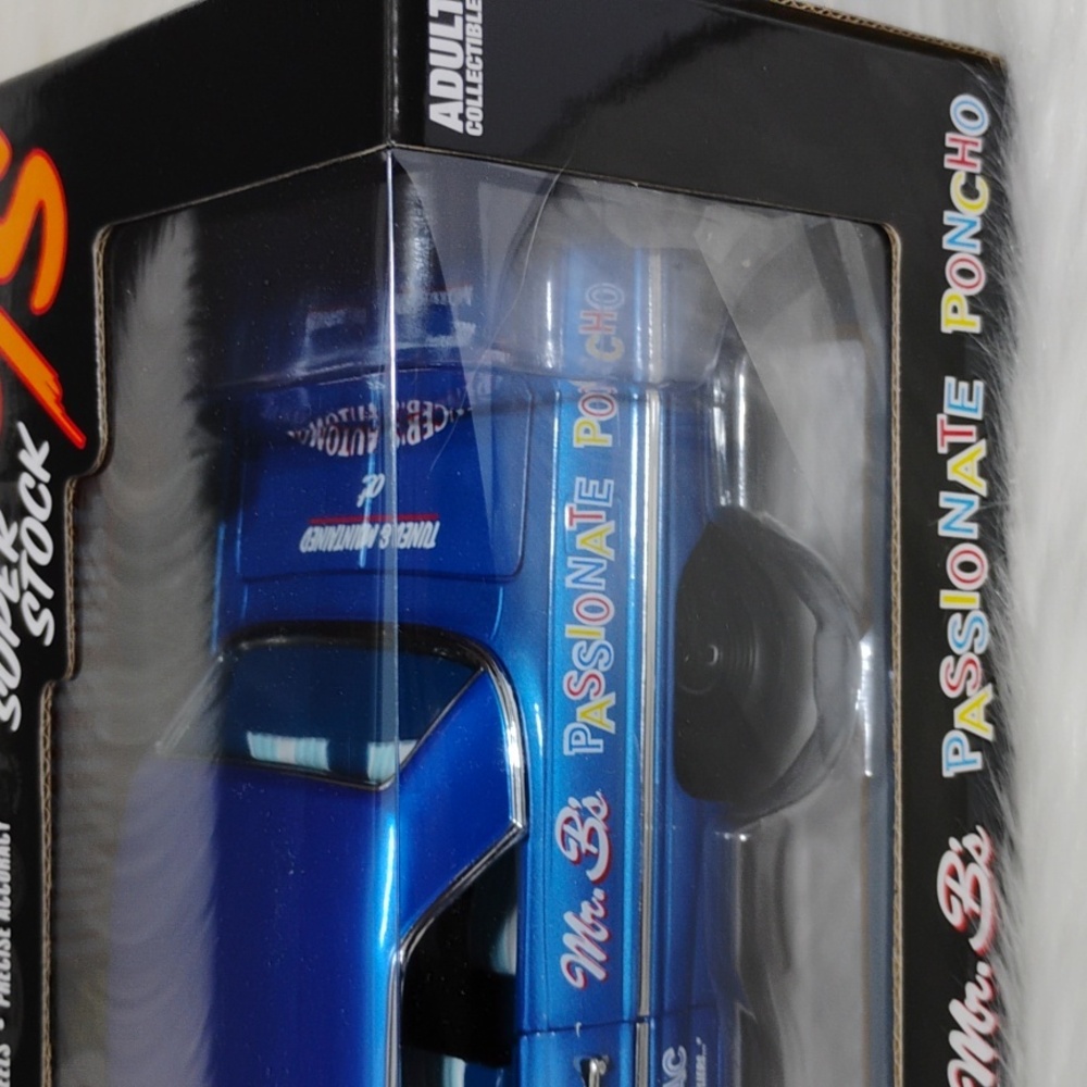 New 1962 Pontiac Catalina Mr.B's Passionate Poncho AW Die Cast Collectible (BX82 - Picture 4 of 7